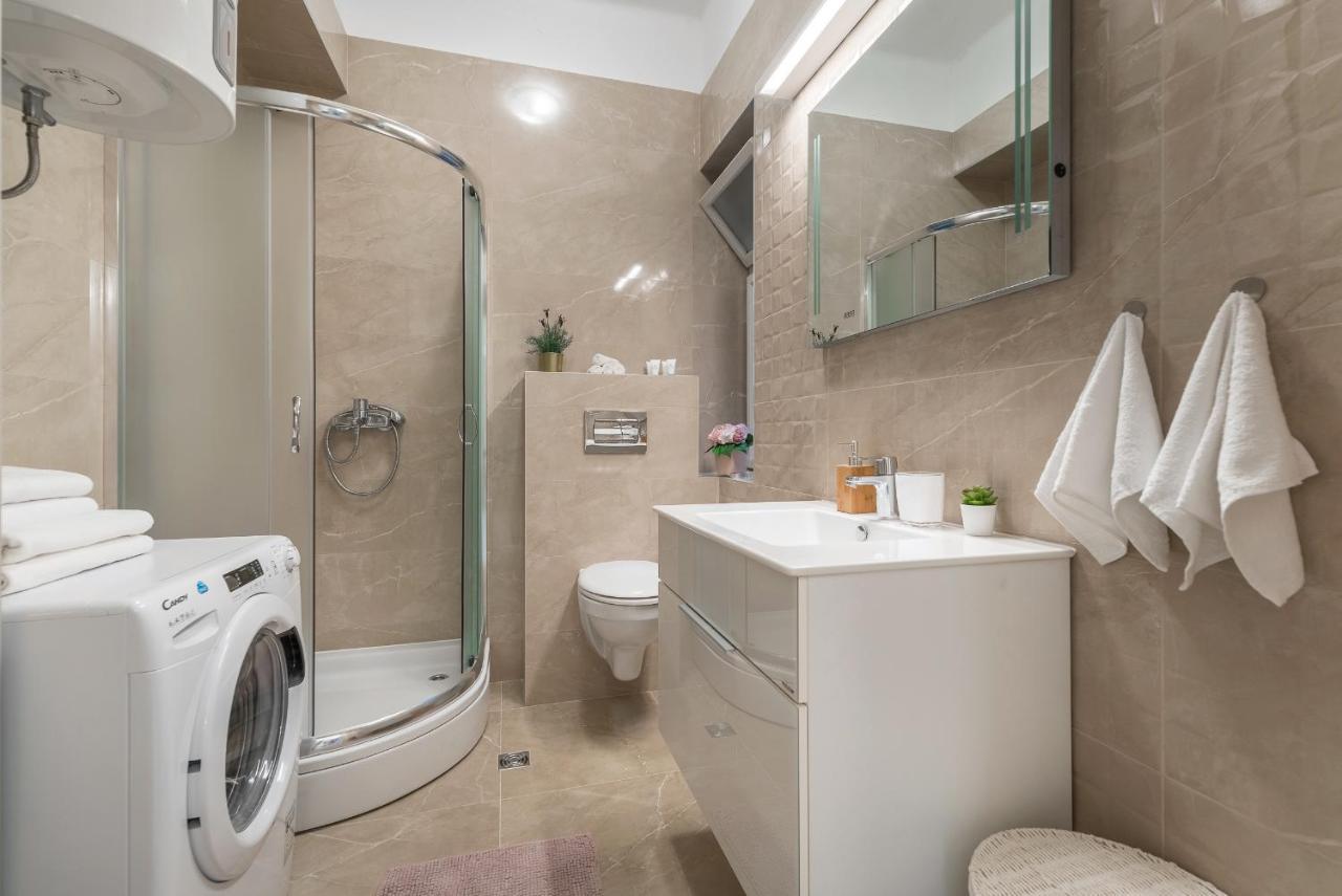 Sun C - Stari Apartment *
