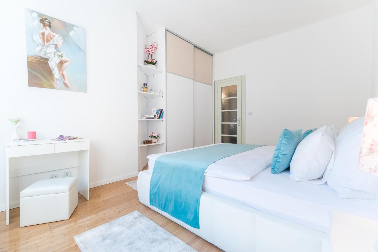Sun C - Stari Apartment
